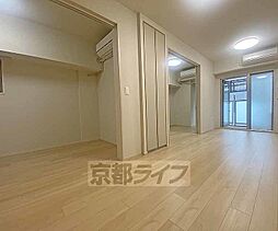 京都市営烏丸線 烏丸御池駅 徒歩6分の賃貸マンション 9階2LDKのリビング/ダイニング
