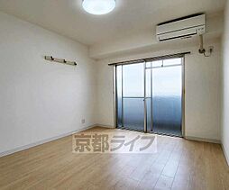 阪急京都本線 西院駅 徒歩7分の賃貸マンション 3階1Kのリビング/ダイニング