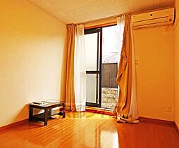 レオパレス東寺 205 2階1Kのリビング/ダイニング