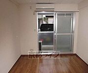 明るいお部屋です