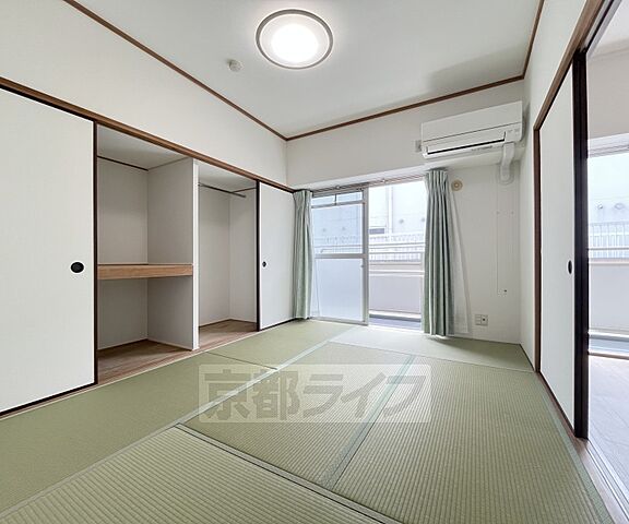 寝室