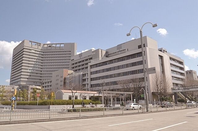 病院「名古屋市立大学病院まで1400ｍ」