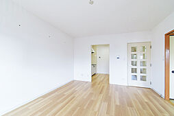 URコンフォール城山 5階3LDKのリビング/ダイニング