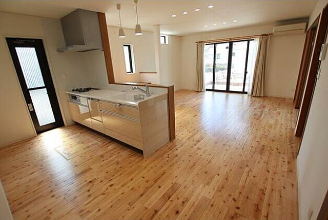 リビング/ダイニング 久留米市東櫛原町