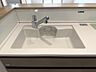 その他：広々シンクで洗い物楽々。