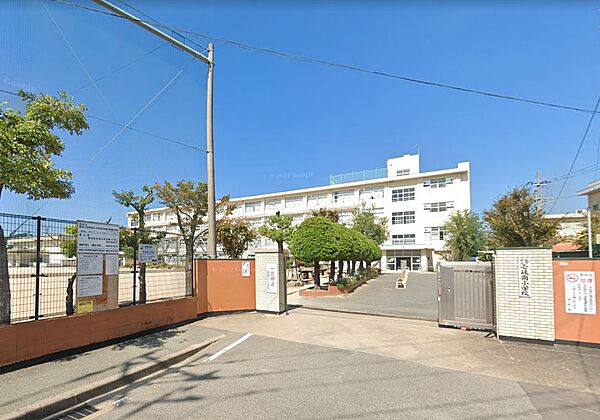 周辺を拡大表示