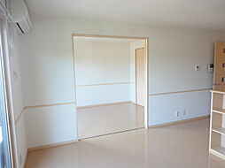 リビングタウン常盤公園　B棟 302 3階2LDKのリビング/ダイニング