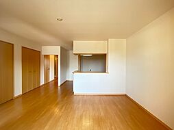 ダンデリオン黒石 102 1階1LDKのリビング/ダイニング