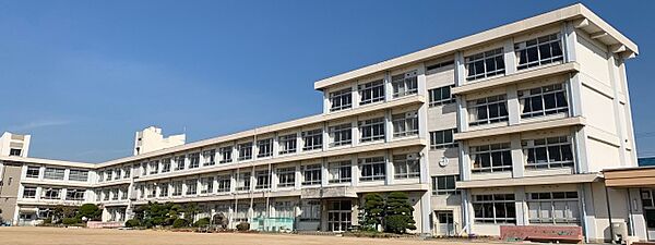 兵庫県姫路市網干区和久(賃貸アパート2LDK・2階・51.00㎡)の写真 その2