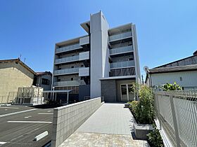 兵庫県姫路市飾磨区城南町１丁目（賃貸マンション1K・1階・27.52㎡） その1