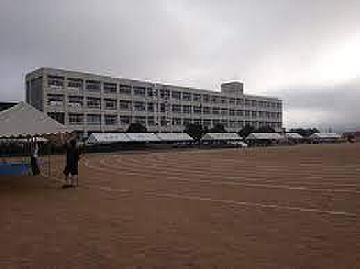福崎町立福崎西中学校