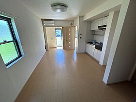 JR東海道・山陽本線 英賀保駅 徒歩18分