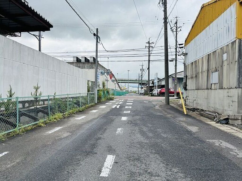 Image 4