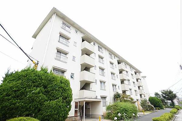 UR志徳 ｜福岡県北九州市小倉南区志徳1丁目(賃貸マンション2DK・5階・41.63㎡)の写真 その1