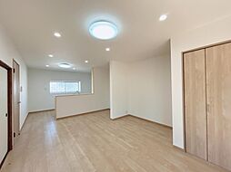 荒尾市本井手　戸建て 4LDKのリビング/ダイニング