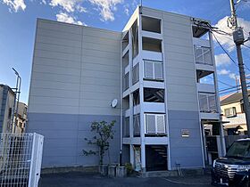 レオパレスプレノタートIII  ｜ 大阪府堺市北区北花田町２丁（賃貸マンション1K・3階・23.18㎡） その1