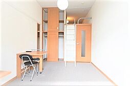 レオパレスレグルス 3階1Kのリビング/ダイニング