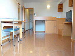 レオパレスYAO 1階1Kのリビング/ダイニング