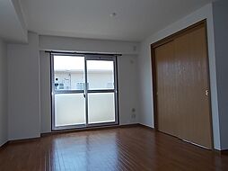 ジャン・ピュールI番館 4階3LDKのリビング/ダイニング