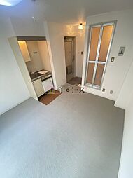 ドリーム大宮 3階ワンルームのリビング/ダイニング