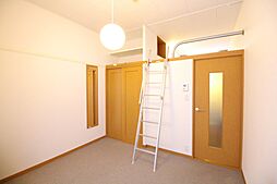 レオパレスヴィヴレII 3階1Kのリビング/ダイニング