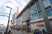 三菱東京UFJ銀行平野南口支店（2012m）