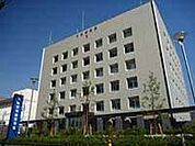 布施警察署（461m）