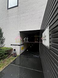 18 / 35