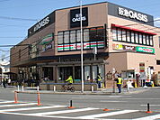 阪急OASIS（阪急オアシス） 福島玉川店（147m）