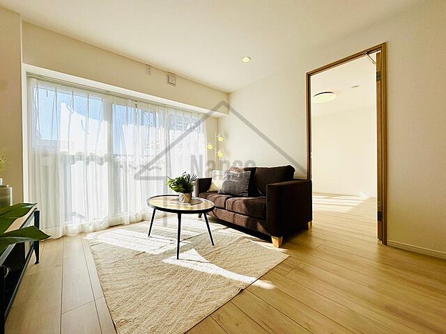 リビング/ダイニング 市川市鬼高3丁目13-2