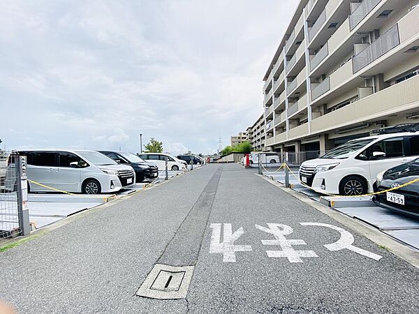 駐車場を拡大表示