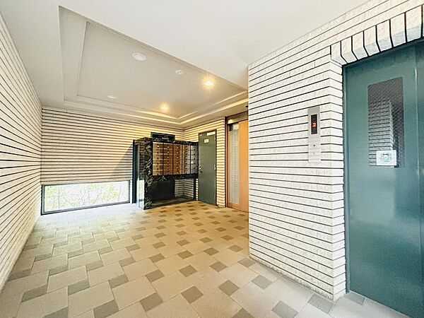 エントランスを拡大表示
