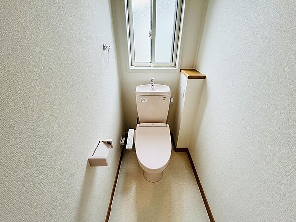 トイレを拡大表示