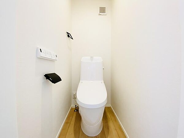 トイレを拡大表示
