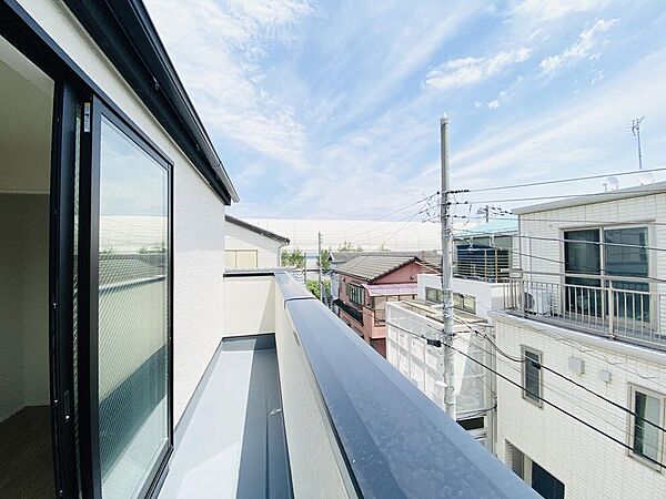 バルコニーを拡大表示