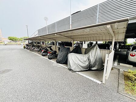 バイク置き場