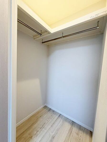 大容量のウォークインクローゼットをはじめ各箇所収納が充実