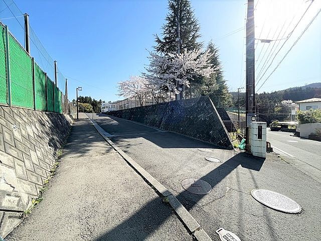 周辺 ダイアシティ2000茂庭A2リッヂ 8階/-