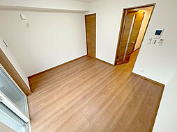 ベルシティ秋津 203号室 2階1Kのリビング/ダイニング