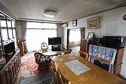 相内町３９番　戸建て 4LDKのリビング/ダイニング