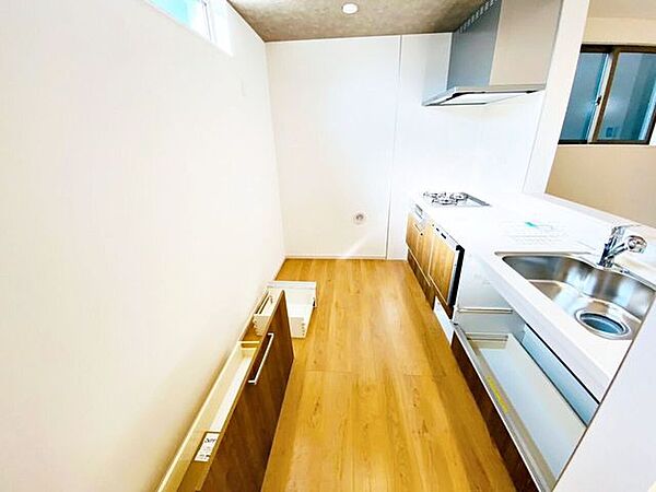 キッチンを拡大表示