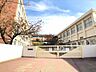 周辺：名古屋市立千代田橋小学校■学校の北側には矢田川が流れており、堤防沿いに自然が残っています。 1300m