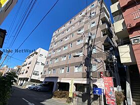 サンロイヤル新屋敷  ｜ 鹿児島県鹿児島市新屋敷町10番地22（賃貸マンション1R・7階・25.00㎡） その1