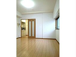 クレスト呉服町 3階1Kのリビング/ダイニング