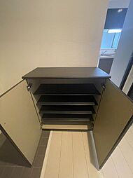 シューズボックス