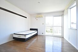 トラッドハウス 1階1Kのリビング/ダイニング