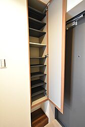 シューズボックス