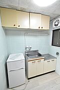 ※照明、冷蔵庫はサービス品となります。