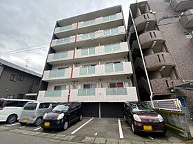 Ｍ．ＵＬＴＲＡ  ｜ 鹿児島県鹿児島市荒田1丁目57-5（賃貸マンション1K・2階・26.25㎡） その1