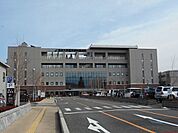 病院「信州大学医学部附属病院まで971m」